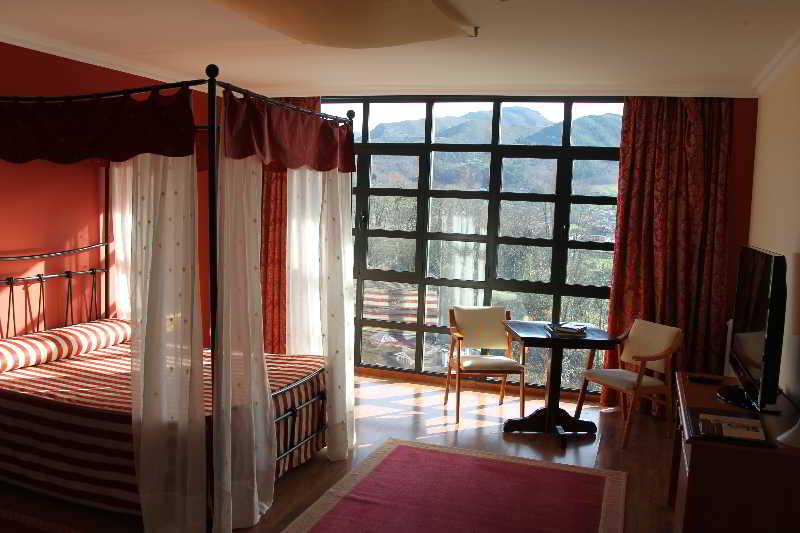 Hotel Mirador De La Cepada Onís Buitenkant foto